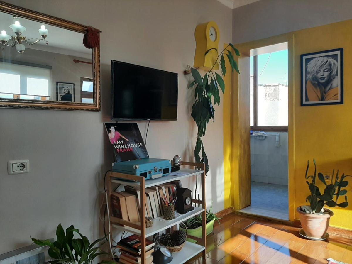 Cosy Central Apartment Shkodër エクステリア 写真